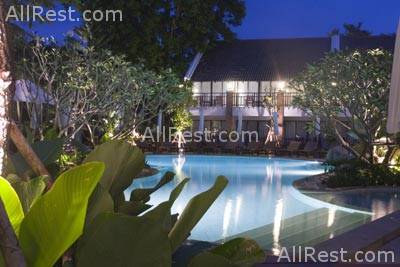Woodlands Resort 25
